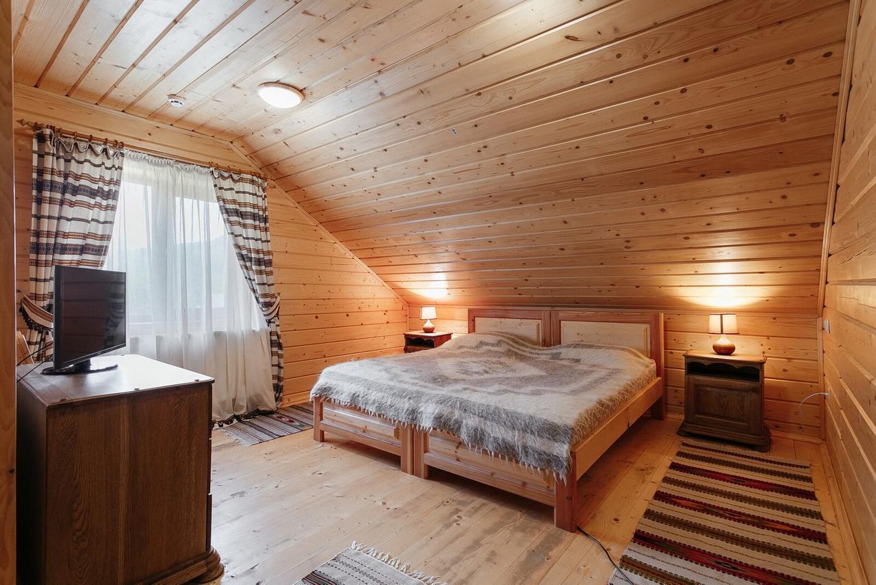 Hotel Odessa Verkhovyna Buitenkant foto