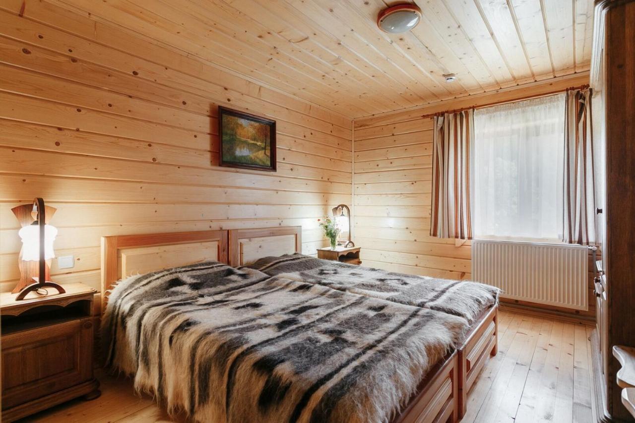 Hotel Odessa Verkhovyna Buitenkant foto